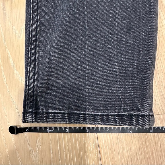 Abercrombie and Fitch The Mom High Rise Black Womens Size 27 Dark Straight Leg - Picture 10 of 16